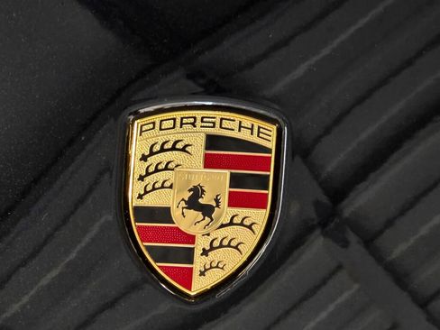 Certified 2018 Porsche 911 Carrera GTS image 29