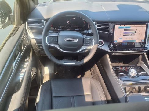 New 2026 Jeep Grand Wagoneer Limited AWD/4WD image 15