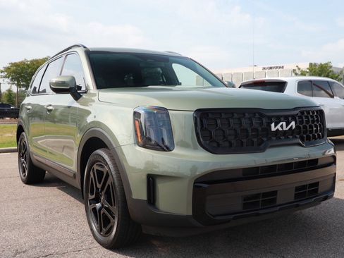 Used 2024 Kia Telluride EX X-Line AWD/4WD image 7
