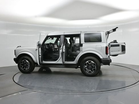 New 2026 Ford Bronco Outer Banks AWD/4WD image 34