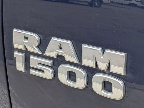 Used 2014 RAM 1500 Classic SLT w/ Luxury Group image 12
