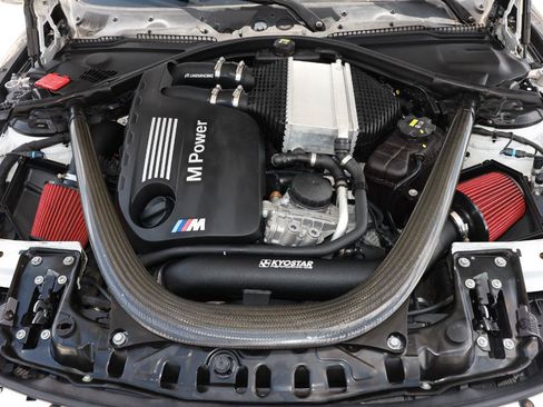 Used 2016 BMW M4 Coupe RWD image 22