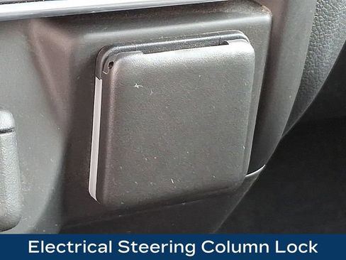 Used 2022 Chevrolet Silverado 1500 Custom image 27