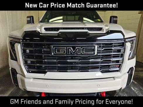 New 2026 GMC Sierra 2500 AT4 w/ AT4 Premium Plus Package AWD/4WD image 3
