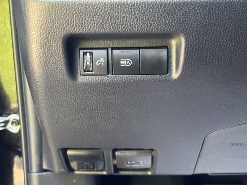 Used 2023 Toyota RAV4 XLE FWD image 29