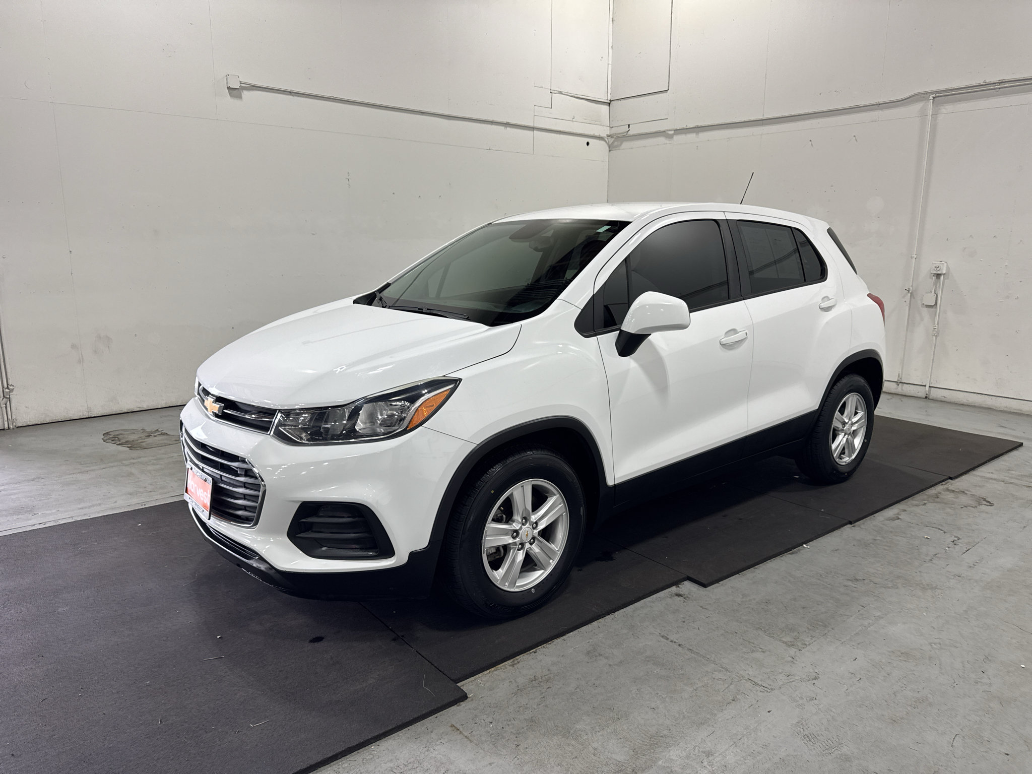 Certified 2020 Chevrolet Trax LS w/ Tint and Cruise Package FWD image 3