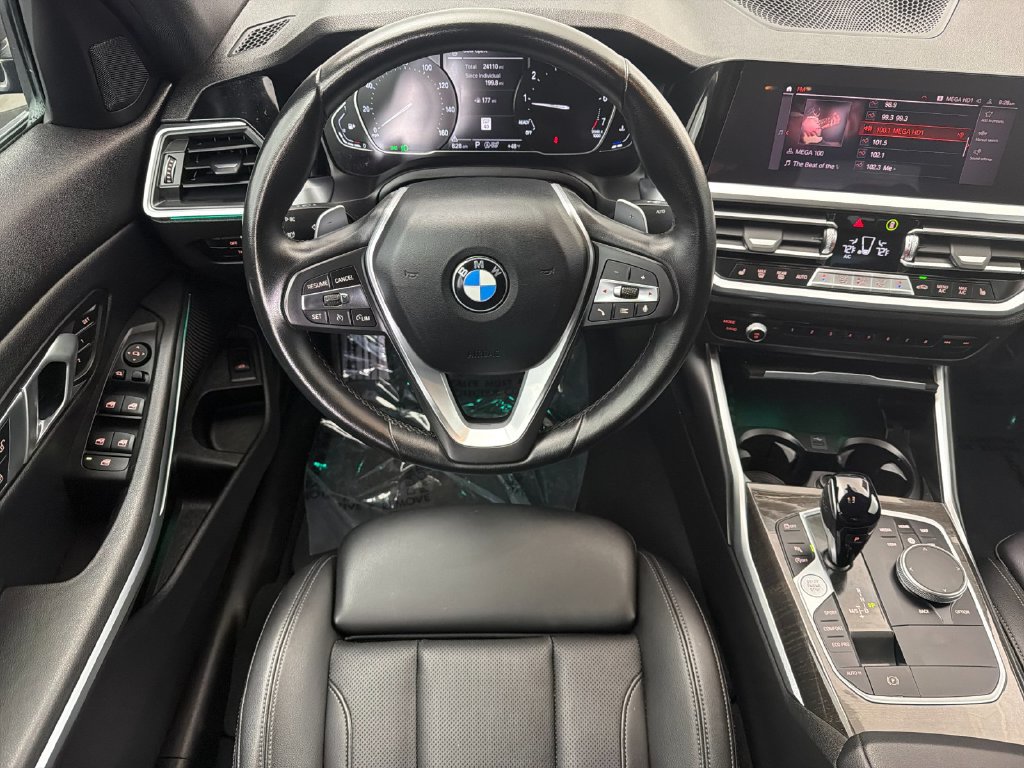 Used 2022 BMW 330i Sedan w/ Driving Assistance Package RWD image 13
