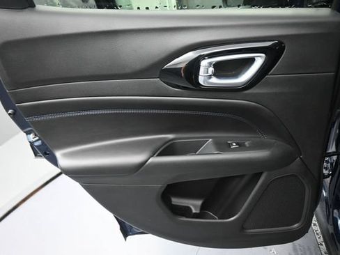 New 2026 Jeep Compass Latitude AWD/4WD image 26