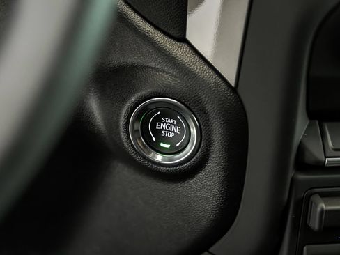 New 2026 GMC Sierra 2500 Pro AWD/4WD image 13