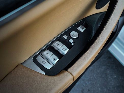 Used 2024 BMW X3 xDrive30i w/ M Sport Package image 10