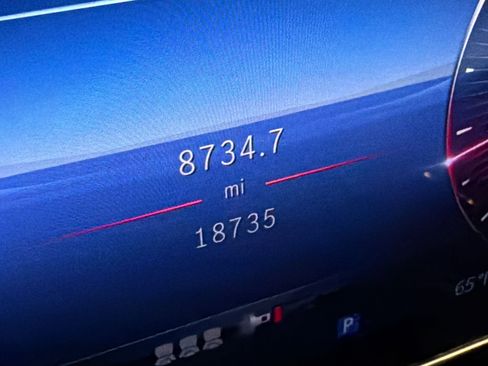 Used 2024 Mercedes-Benz GLC 300 image 17