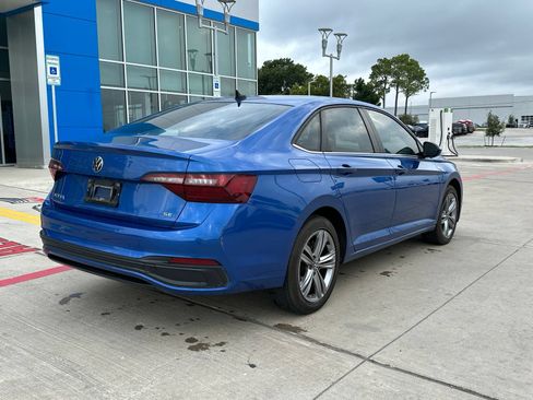 Used 2022 Volkswagen Jetta SE FWD image 7