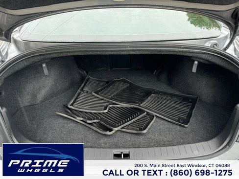 Used 2014 INFINITI Q50 AWD w/ Deluxe Touring Package image 13