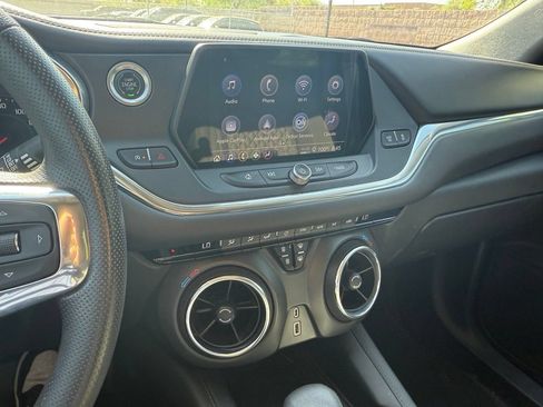 Used 2022 Chevrolet Blazer LT FWD image 20