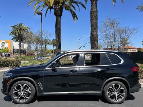Used 2021 BMW X5 sDrive40i w/ Premium Package image 16