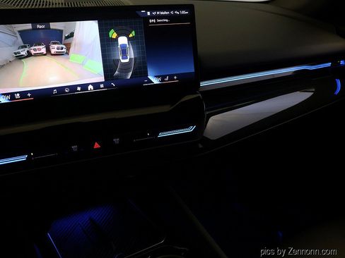 Certified 2025 BMW 530i xDrive AWD/4WD image 21