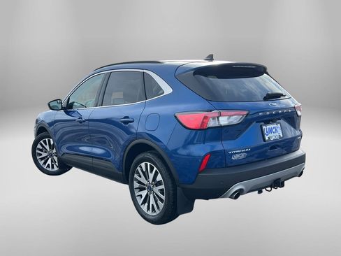Used 2022 Ford Escape Titanium w/ Class II Trailer Tow Package image 39