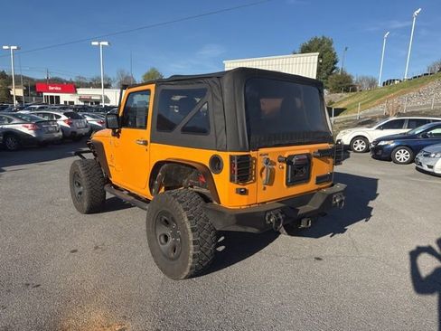 Used 2012 Jeep Wrangler Rubicon w/ Dual Top Group image 6