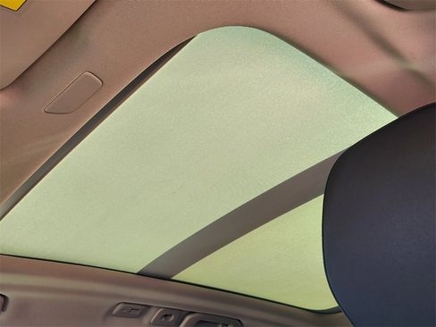 New 2026 Volvo XC60 B5 Plus w/ Climate Package image 18