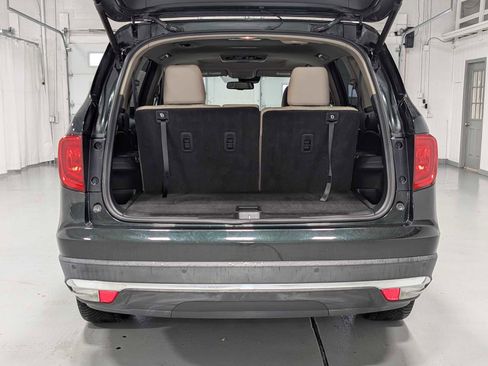 Used 2016 Honda Pilot Touring image 43