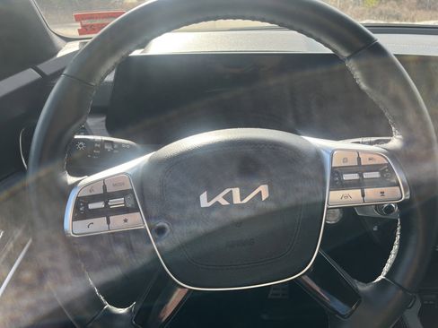 Certified 2024 Kia Telluride SX X-Line AWD/4WD image 22