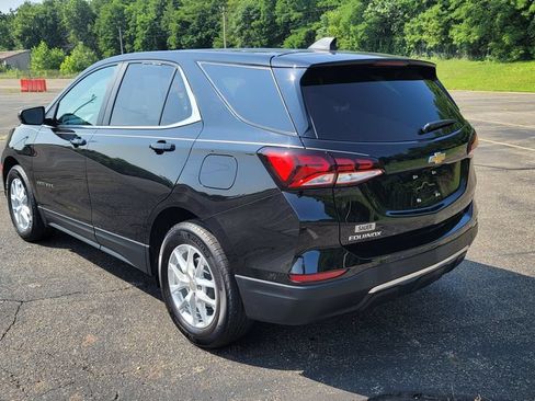 Used 2022 Chevrolet Equinox LT FWD image 9