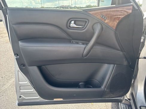 Used 2018 INFINITI QX80 2WD w/ Driver Assistance Package image 6