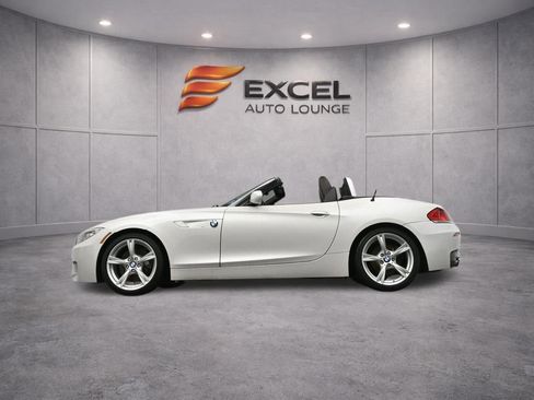 Used 2012 BMW Z4 sDrive28i image 30