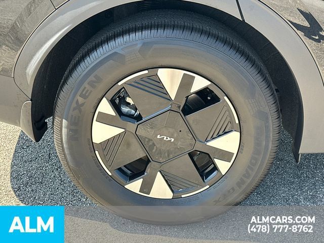 Used 2026 Kia Sportage LX FWD image 20
