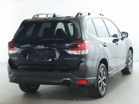 Certified 2022 Subaru Forester Limited image 50