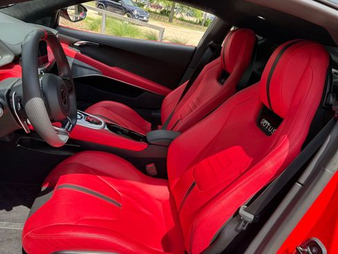 Used 2025 Lotus Emira RWD image 8