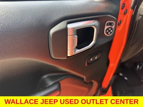 Used 2023 Jeep Wrangler Unlimited Sport AWD/4WD image 16