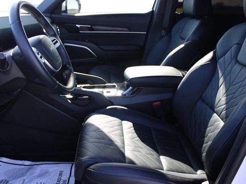 Used 2025 Kia Telluride SX X-Line AWD/4WD image 9