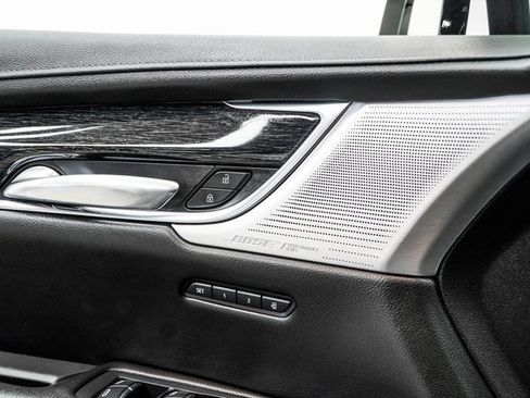 Used 2021 Cadillac XT5 Premium Luxury image 46