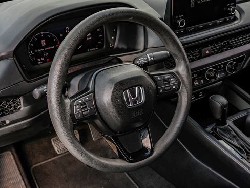 Used 2025 Honda Accord LX image 13