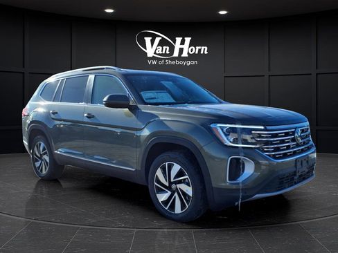 New 2026 Volkswagen Atlas SEL image 1