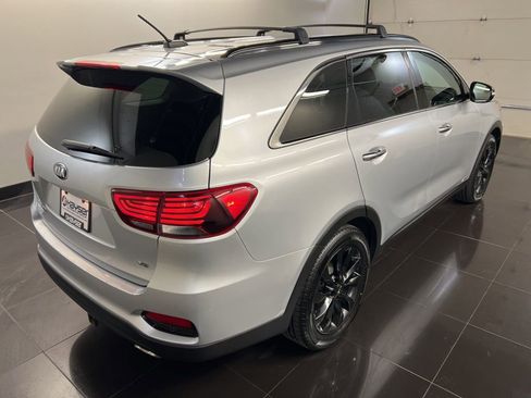 Used 2020 Kia Sorento S AWD/4WD image 6