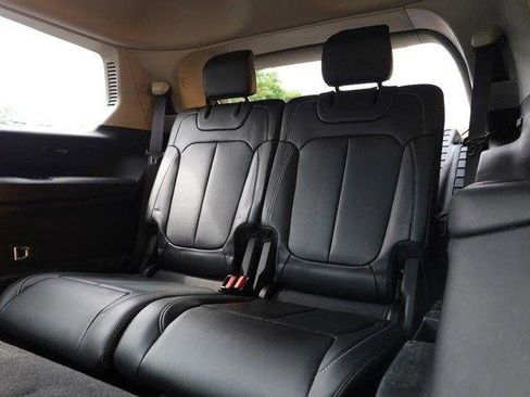 Used 2022 Jeep Grand Cherokee L Limited AWD/4WD image 30