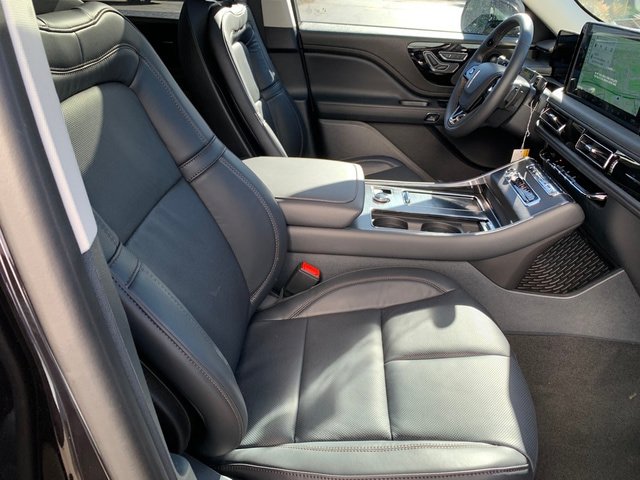New 2027 Lincoln Aviator Reserve AWD/4WD image 11