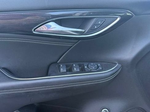 Certified 2022 Buick Envision Preferred FWD image 23