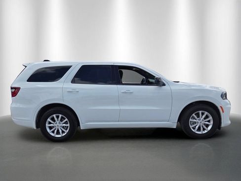 Used 2025 Dodge Durango GT RWD image 2