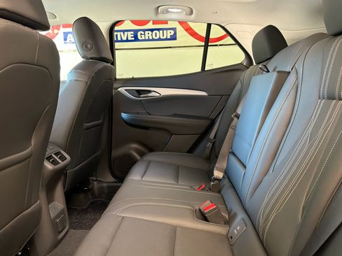 New 2026 Buick Envision Avenir image 24