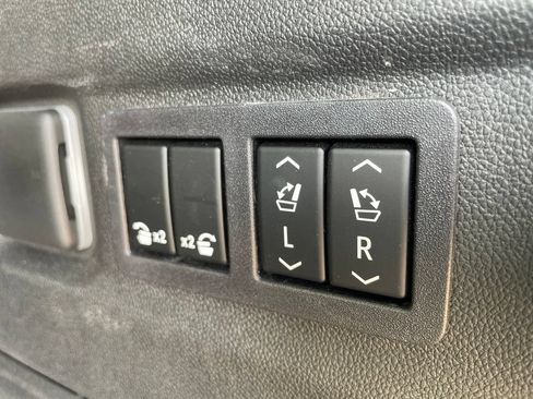 Used 2026 GMC Yukon XL Elevation w/ LPO, Floor Liner Package AWD/4WD image 18
