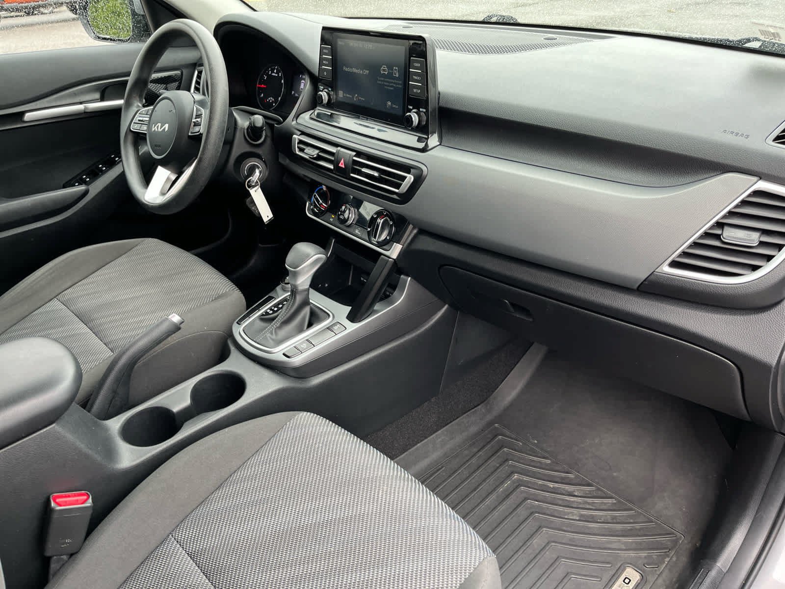 Used 2022 Kia Seltos LX AWD/4WD image 32
