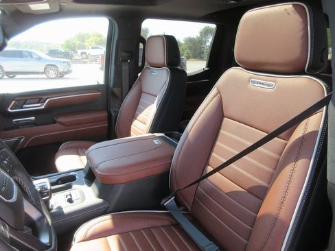 New 2026 GMC Sierra 1500 Denali Ultimate image 15