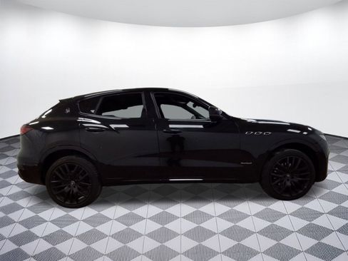 Used 2020 Maserati Levante GranSport image 7