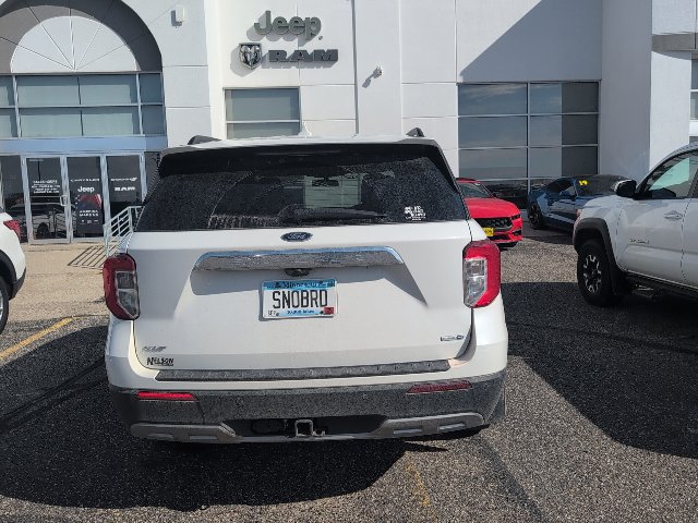Used 2020 Ford Explorer XLT w/ Equipment Group 202A AWD/4WD image 5