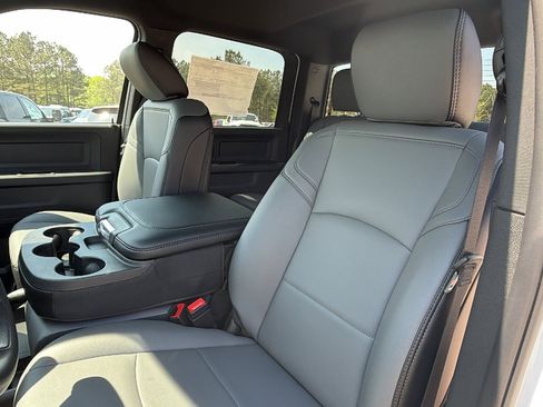 New 2026 RAM 4500 Tradesman w/ Chrome Appearance Group image 18