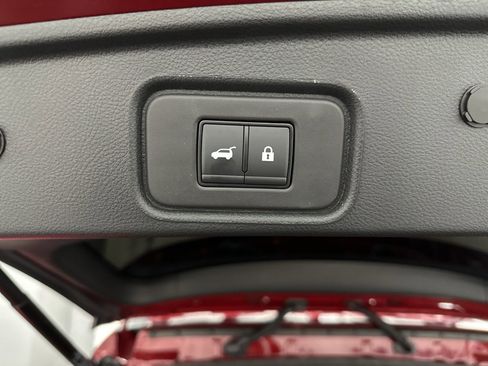 Used 2025 Nissan Pathfinder Rock Creek image 33