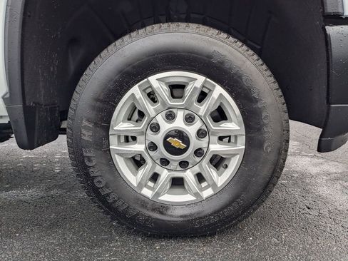 New 2026 Chevrolet Silverado 2500 W/T w/ WT Convenience Package RWD image 13